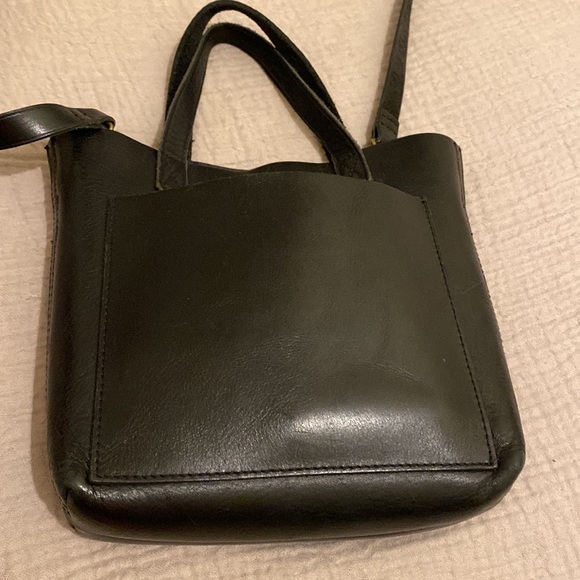 Madewell small leather transport crossbody black bag - Picture 10 of 16